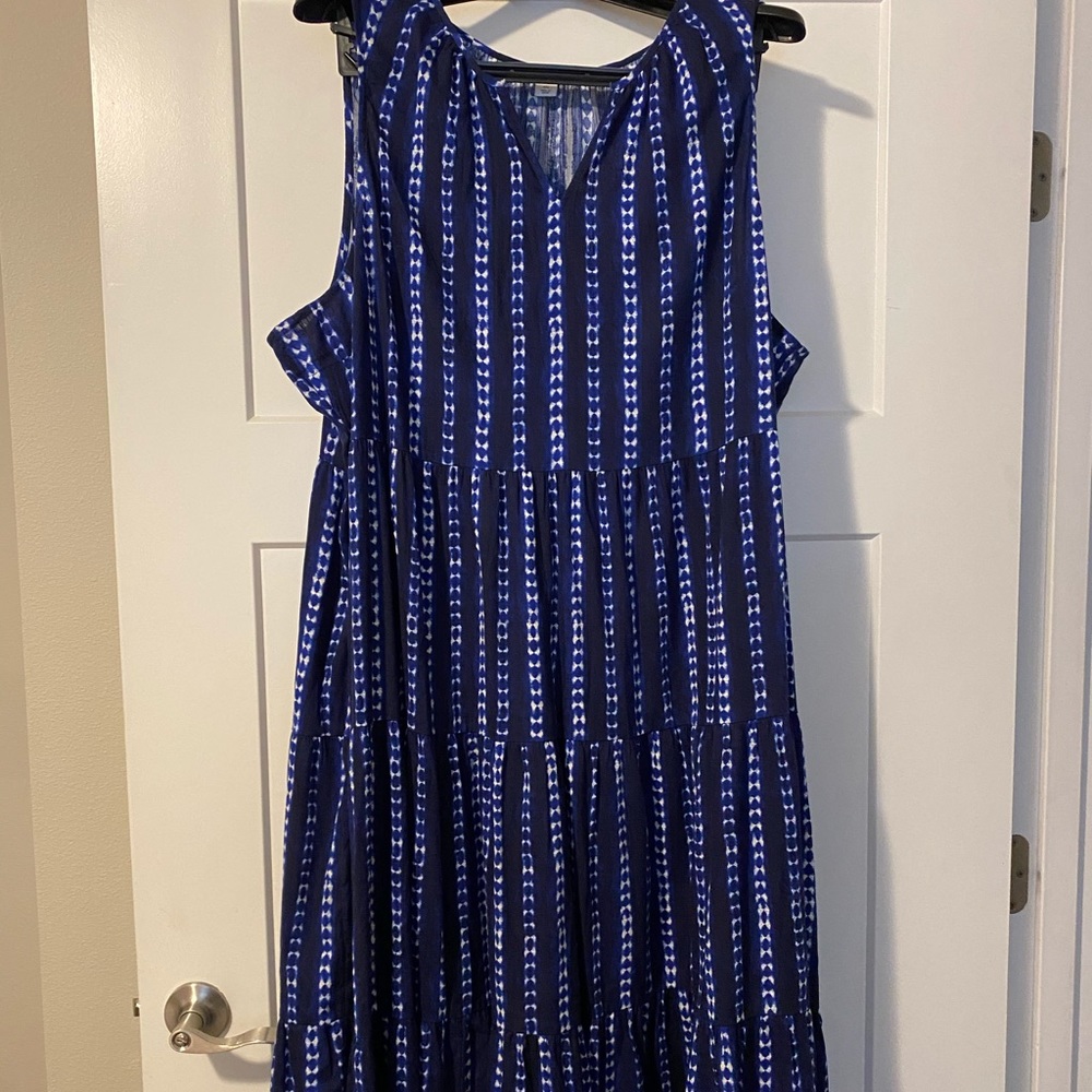 Navy sleeveless dress